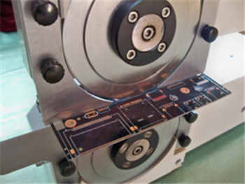 Connector pcb depanelizer